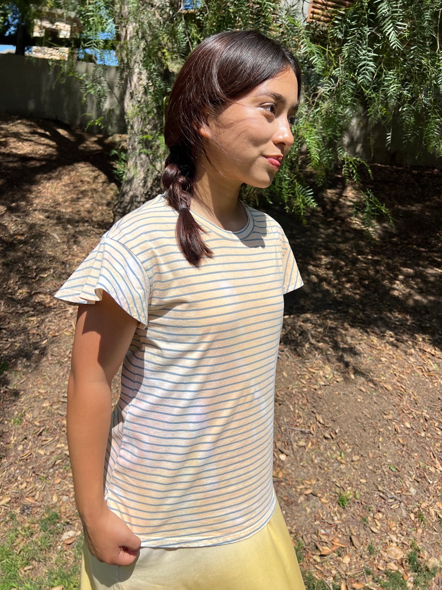 T-shirt with short flair sleeves