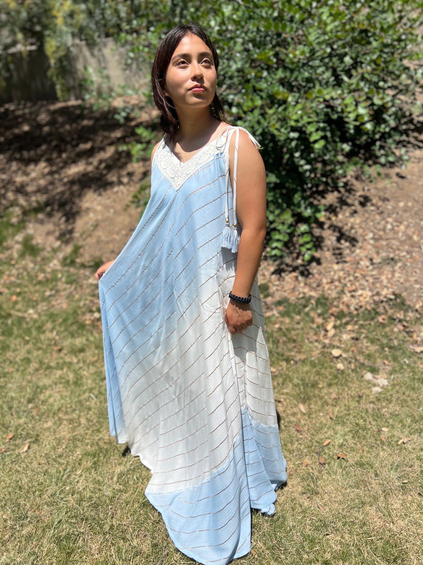 Very light flowing and comfortable dress.